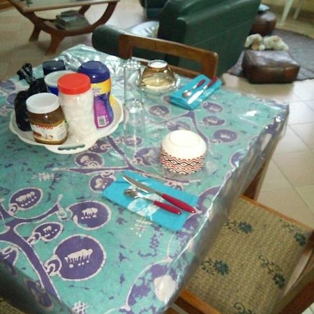 Chez Olivia Olivier Bed & Breakfast Cotonou Dış mekan fotoğraf